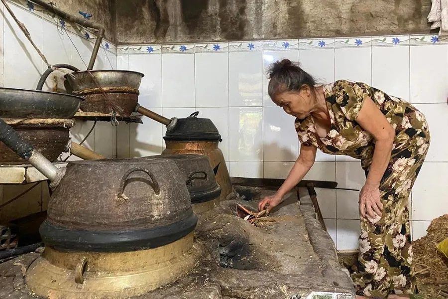 Cooking Rice Wine in Vietnam